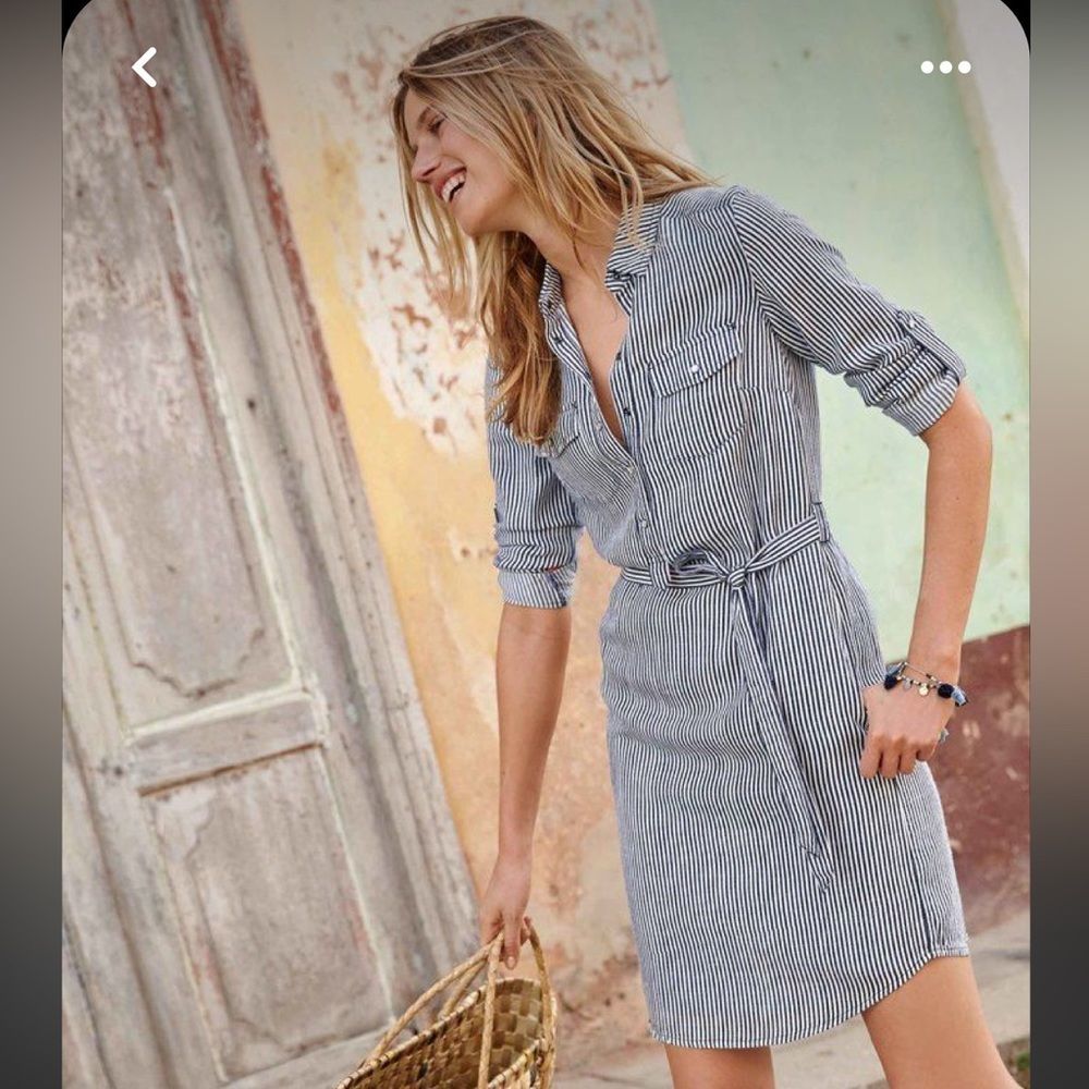 Boden, blue and white striped mini shirt dress with belt. GUC size 18 L.